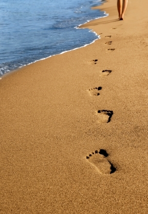 Fußspuren im Sand