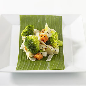 Detox-Rezept: Reisnudelsalat; Bildquelle: Kneipp Verlag / Peter Barci