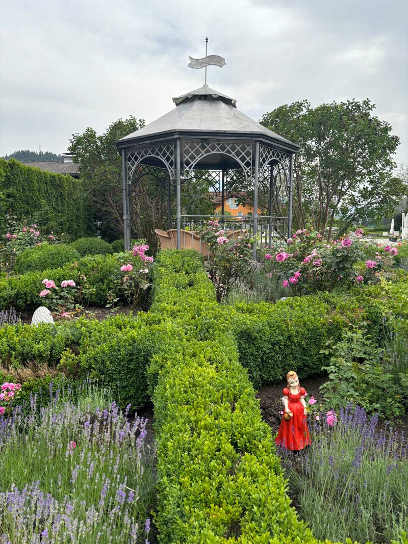 Ferienwelt Kesselgrub garten2